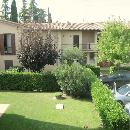Feriehus Enticing In With Swimming Pool Lazise