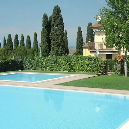 Enticing In With Swimming Pool Lazise