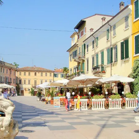 Enticing In With Swimming Pool * Lazise